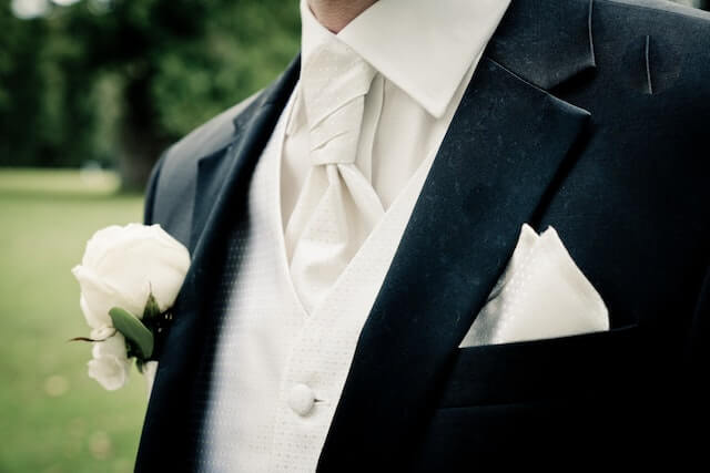 Personalizing Your Wedding Look With The Perfect Tie